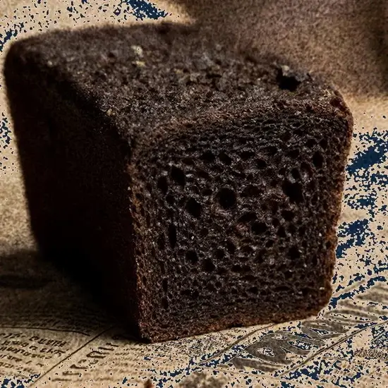 В Луге прошла памятная акция «Блокадный хлеб»